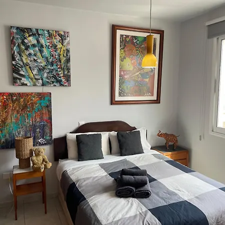 Apartment Vans 24~400 Meters To Paphos